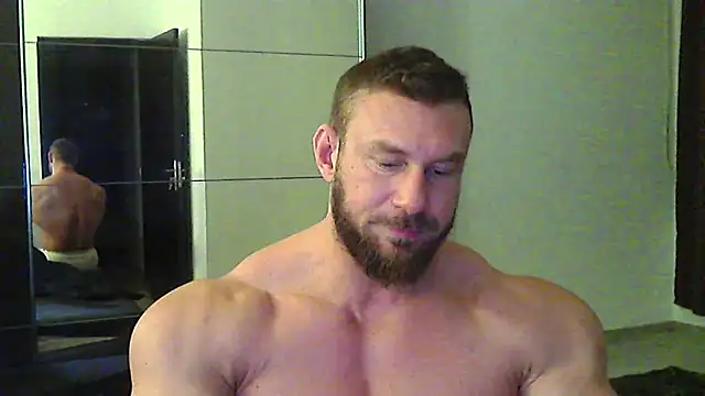 muscularkevin live sex cam