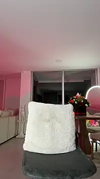 Valenthino_Salvatore live sex cam