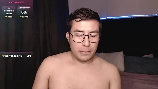 andrewmhilton_ live sex cam