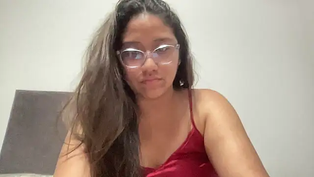 Kmiii21 live sex cam