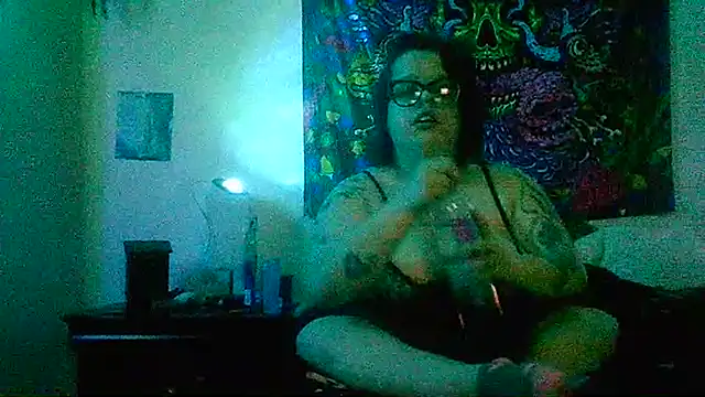 SPICYMISFIT's cam snapshot