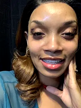 Rakiyahcharms live sex cam