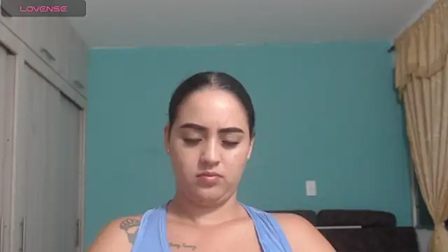 Anthonela_Queen's cam snapshot