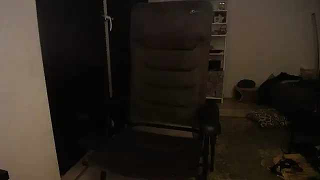 P4RtYBOII92 live sex cam