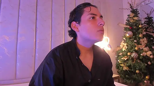 TheoHart_ live sex cam