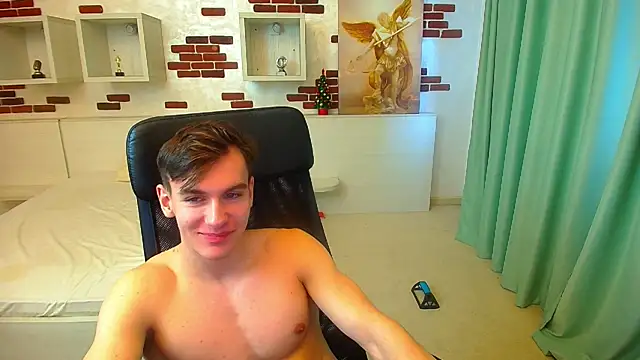 BradyFlint live sex cam