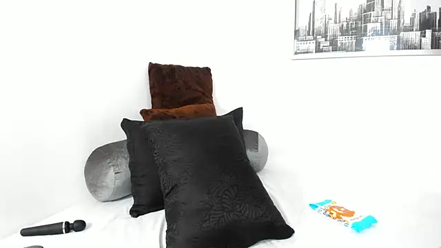 sarah_ashbourne's cam snapshot