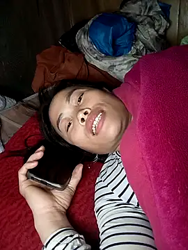 CoMay003's cam snapshot