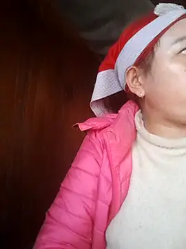 dakota-kis's cam snapshot