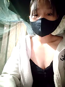 linh-miu99's cam snapshot