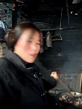 ALIENHR38's cam snapshot