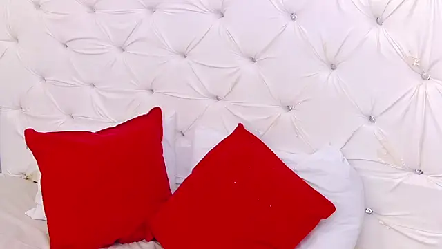 AnaisaAdams's cam snapshot