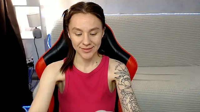 MiaBun1's cam snapshot