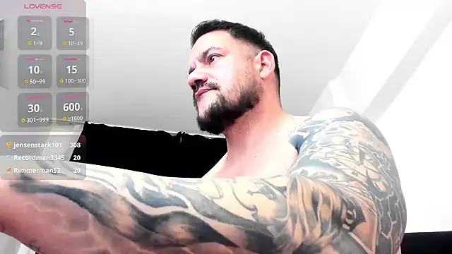 musclemonster31 live sex cam