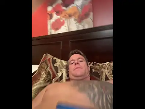 DILFiGuess1's cam snapshot