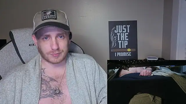 ConversationalistX's cam snapshot