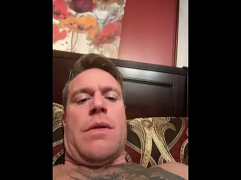 DILFiGuess1's cam snapshot