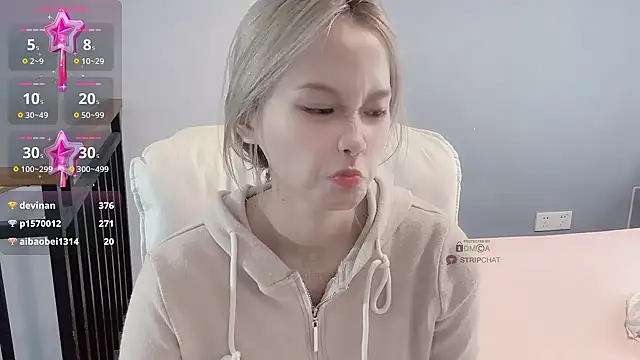 xunian71O live sex cam