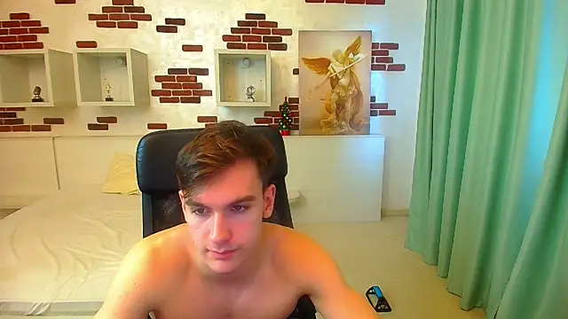 BradyFlint live sex cam