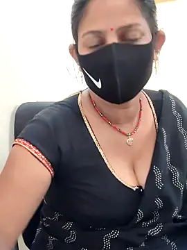 Hotcouplepriya's cam snapshot