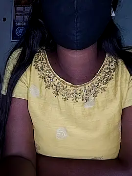 PRAPTITELUGU's cam snapshot