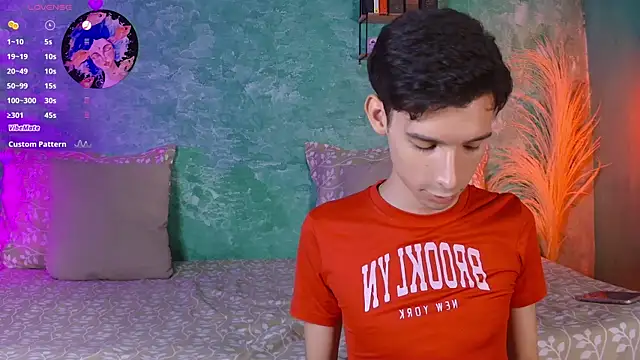 VicenteFerrer live sex cam