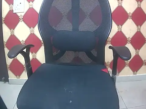 Baby-girll's cam snapshot