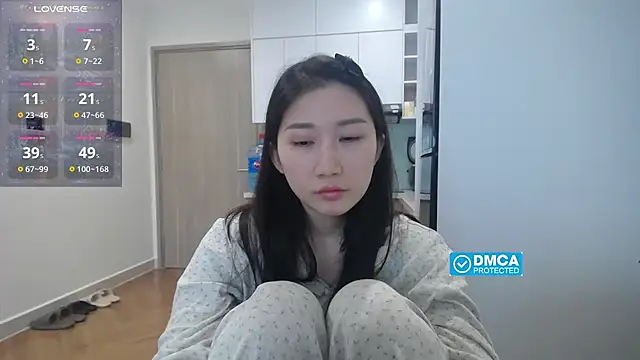 Asiagirll's cam snapshot