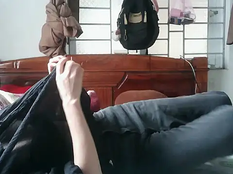 nhi_miranda live sex cam