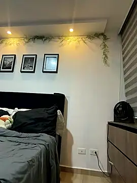 crystal_bunny7 live sex cam