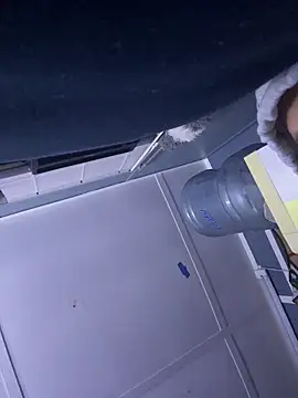 sexyhotstud12 live sex cam