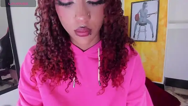 dolly_boob live sex cam