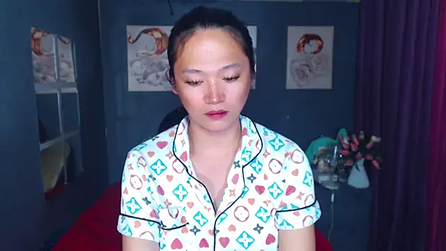 Celestinefoxy live sex cam