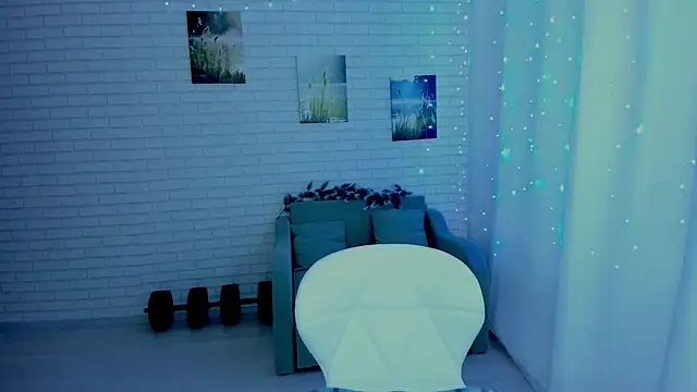 Lisa_Ray's cam snapshot