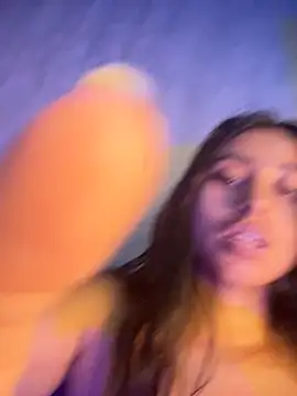 Valentinne_z live sex cam