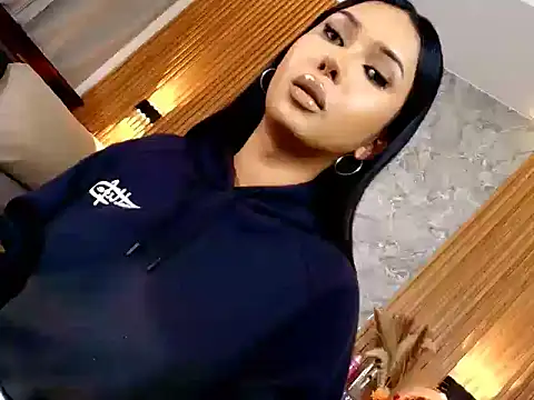 MiaFuckingWill live sex cam