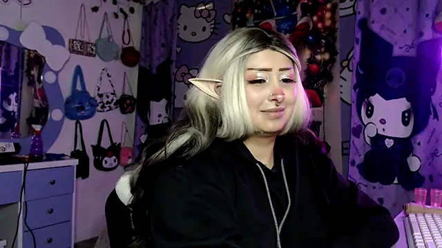 lussyevans24 live sex cam