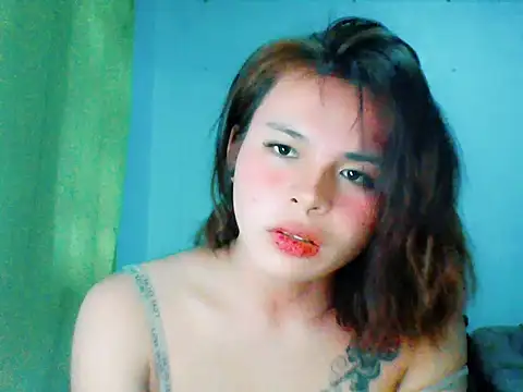 kera_metina live sex cam