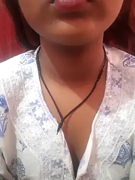 pari_rani7's cam snapshot