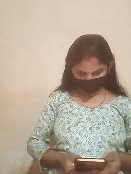 Pooja_bhabhi00's cam snapshot