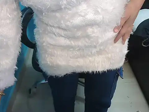 simmi_lov's cam snapshot