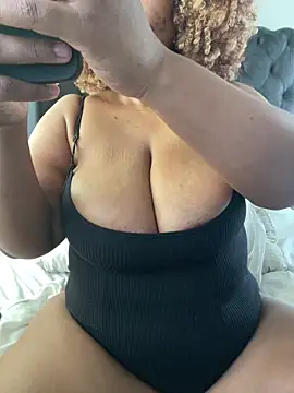 MILL204 live sex cam