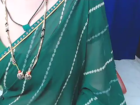 sunitha-3's cam snapshot