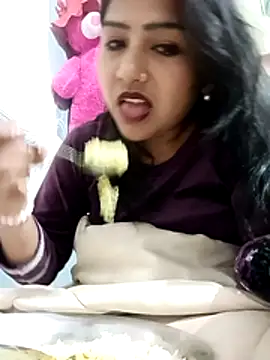 urvashi01224's cam snapshot