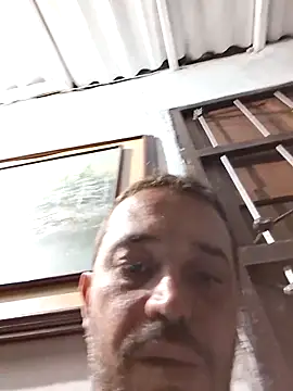 linahotlatina's cam snapshot