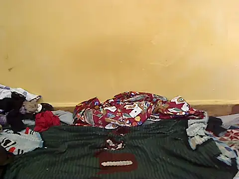 RoseNaya live sex cam