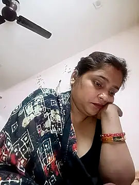 Trisha_71 live sex cam