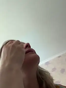 DianaNatur's cam snapshot