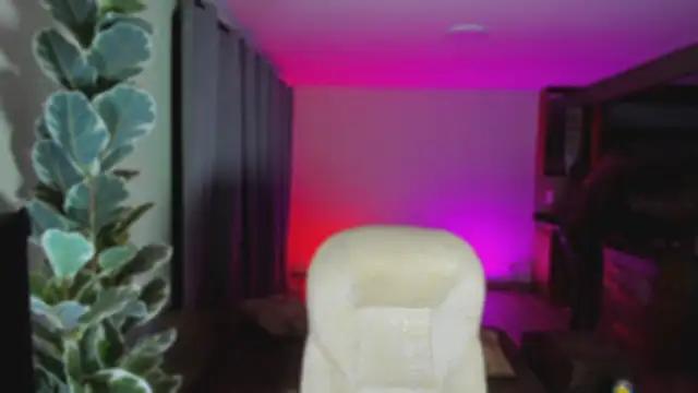 Almaahotxxx's cam snapshot