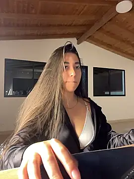 Nhefertary's cam snapshot